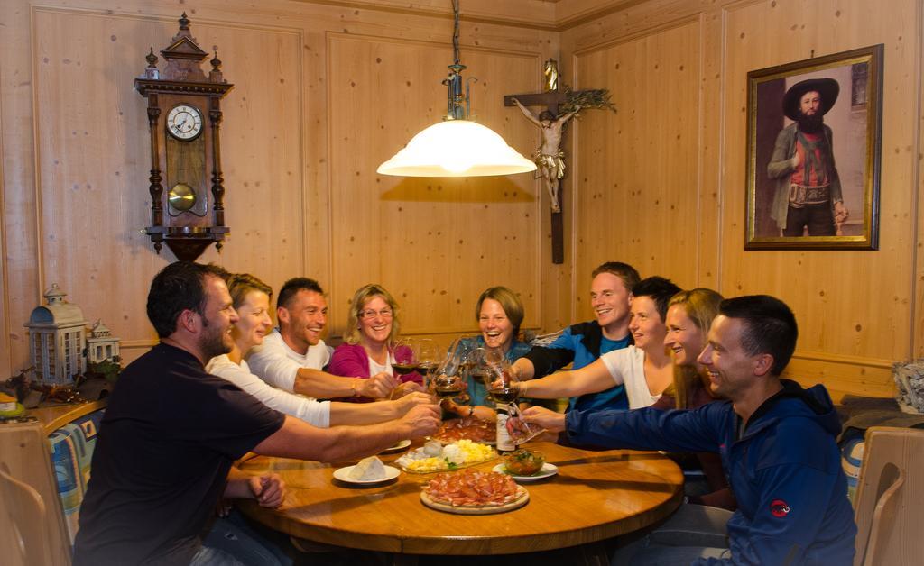 Pension Felseneck San Leonardo in Passiria Ngoại thất bức ảnh